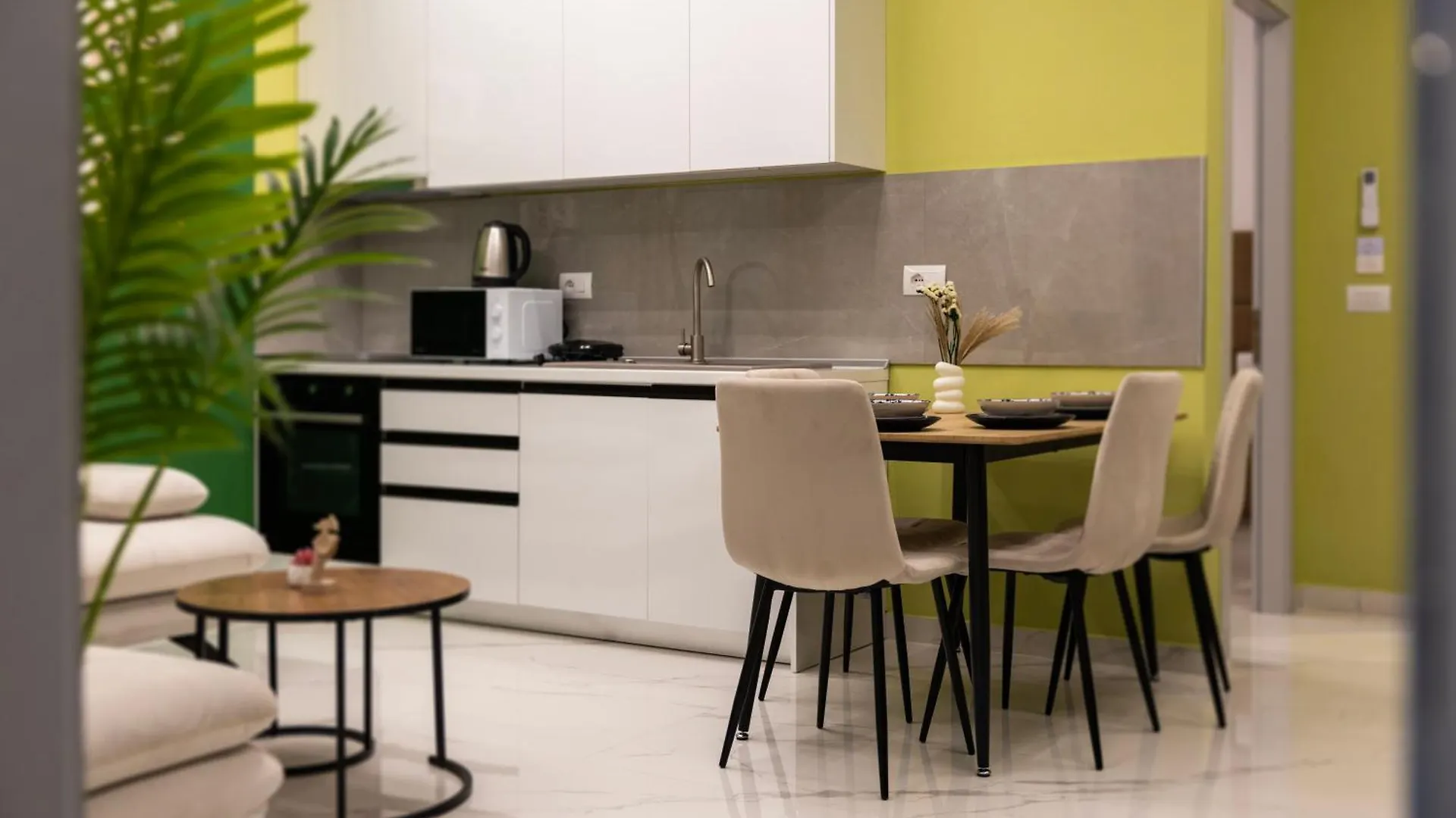 La Folea Apartments & Suites Lungomare Vlora